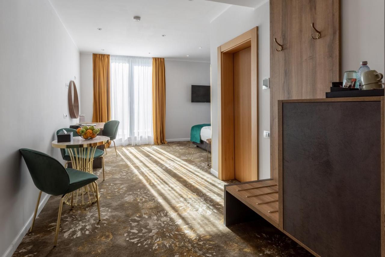 Tomis Garden Hotel de apartamente 3*
